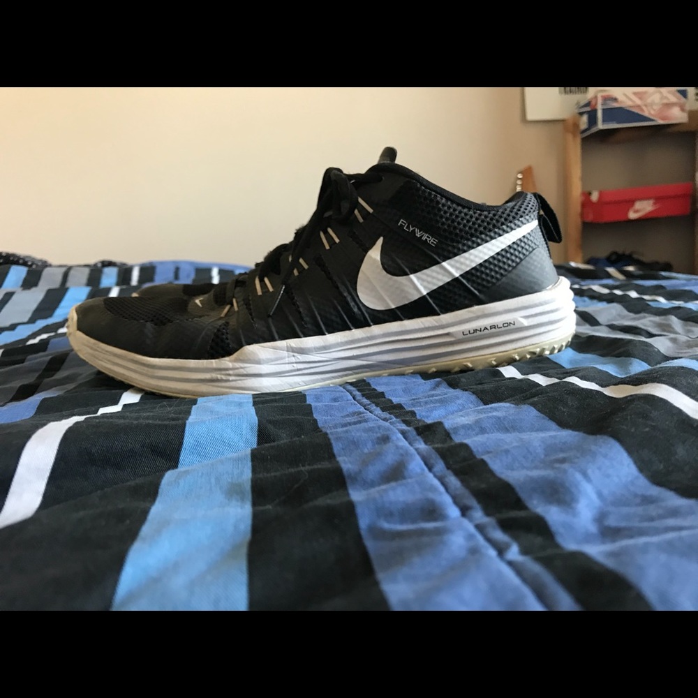 Nike lunarlon training shoes